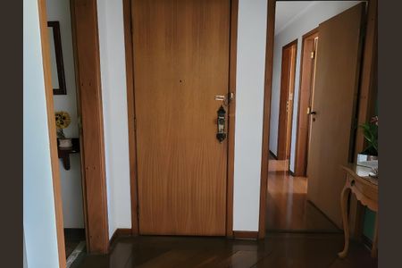 Apartamento para alugar com 83m², 2 quartos e sem vaga