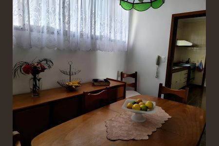 Apartamento para alugar com 83m², 2 quartos e sem vaga