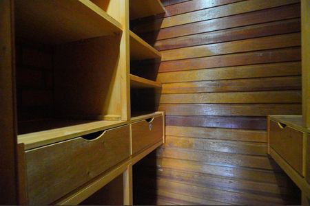 Casa para alugar com 250m², 3 quartos e 2 vagasCloset do Quarto 3