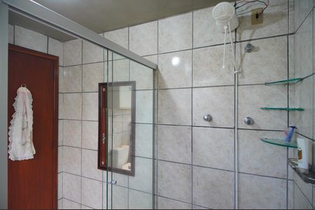 Casa para alugar com 250m², 3 quartos e 2 vagasBanheiro Social