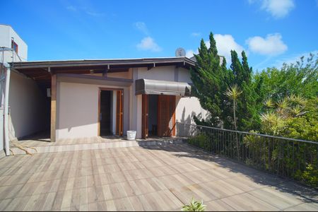 Casa para alugar com 250m², 3 quartos e 2 vagasTerraço