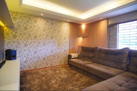 Casa para alugar com 250m², 3 quartos e 2 vagasSala