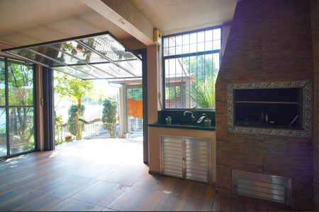 Casa para alugar com 250m², 3 quartos e 2 vagasChurrasqueira