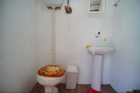 Casa para alugar com 250m², 3 quartos e 2 vagasBanheiro de Serviço