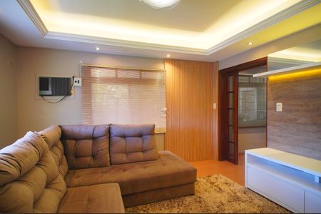 Casa para alugar com 250m², 3 quartos e 2 vagasSala