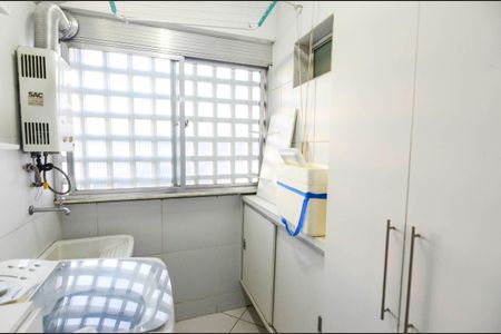 Apartamento à venda com 63m², 1 quarto e 1 vaga Apartamento à venda com 63m², 1 quarto e 1 vagaÁrea de Serviço