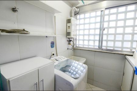 Apartamento à venda com 63m², 1 quarto e 1 vaga Apartamento à venda com 63m², 1 quarto e 1 vagaÁrea de Serviço