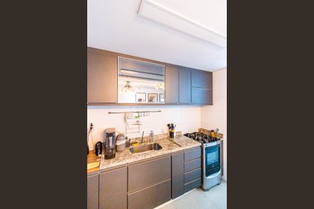 Apartamento à venda com 120m², 2 quartos e 2 vagasCozinha