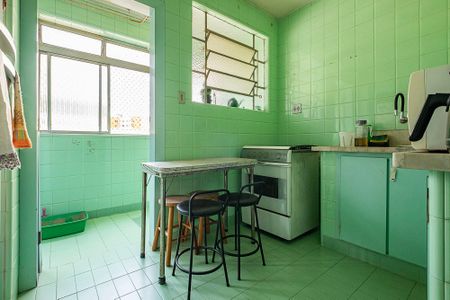 Apartamento à venda com 127m², 3 quartos e 1 vaga Apartamento à venda com 127m², 3 quartos e 1 vagaCozinha