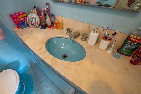 Apartamento à venda com 127m², 3 quartos e 1 vaga Apartamento à venda com 127m², 3 quartos e 1 vagaBanheiro Social 1