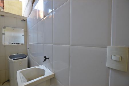 Casa para alugar com 70m², 1 quarto e 1 vagaÁrea de Serviço