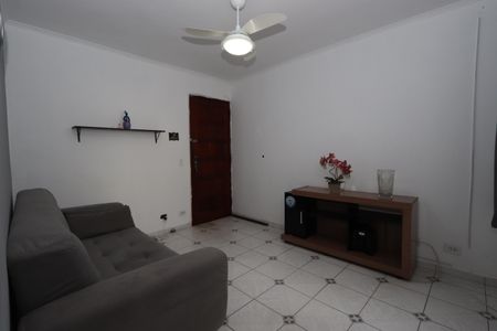 Sala de apartamento para alugar com 3 quartos, 62m² em Conjunto Habitacional Barreira Grande, São Paulo