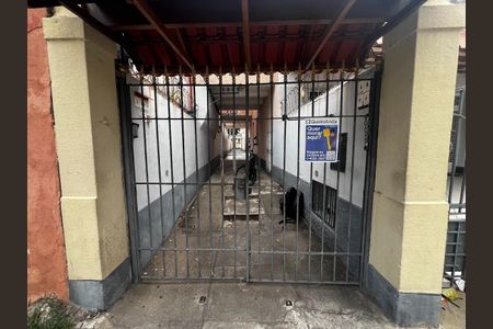 Apartamento à venda com 78m², 2 quartos e 1 vaga Apartamento à venda com 78m², 2 quartos e 1 vagaFachada