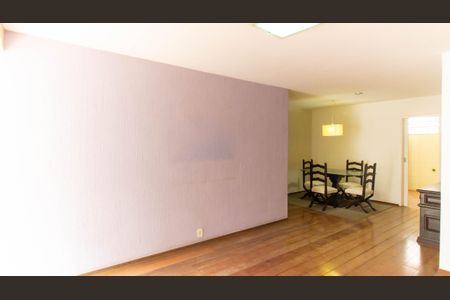 Apartamento à venda com 116m², 3 quartos e 1 vaga Apartamento à venda com 116m², 3 quartos e 1 vagaSala