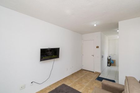 Sala de apartamento para alugar com 2 quartos, 42m² em Brás de Pina, Rio de Janeiro