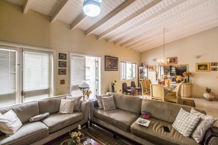 Sala de casa de condomínio à venda com 3 quartos, 333m² em Alphaville, Santana de Parnaíba