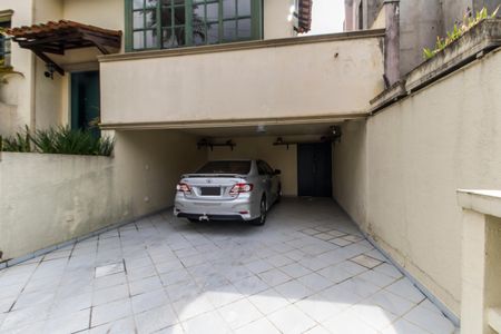 Casa de condomínio à venda com 333m², 3 quartos e 4 vagasGaragem