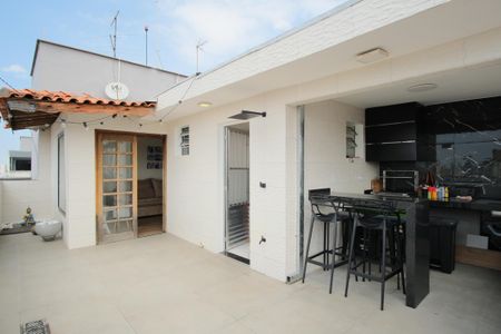 Apartamento à venda com 126m², 2 quartos e 2 vagasTerraço