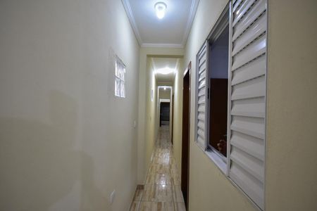 Corredor de casa para alugar com 2 quartos, 60m² em Jardim Boa Vista (zona Oeste), São Paulo