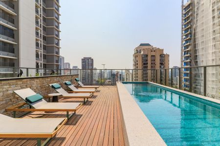 Studio à venda com 21m², 1 quarto e sem vaga Studio à venda com 21m², 1 quarto e sem vagaÁrea comum - Piscina