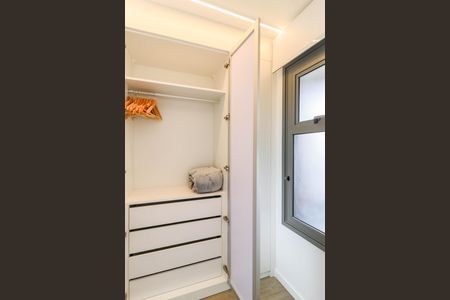 Studio à venda com 21m², 1 quarto e sem vaga Studio à venda com 21m², 1 quarto e sem vagaCloset do Studio