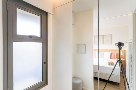 Studio à venda com 21m², 1 quarto e sem vaga Studio à venda com 21m², 1 quarto e sem vagaCloset