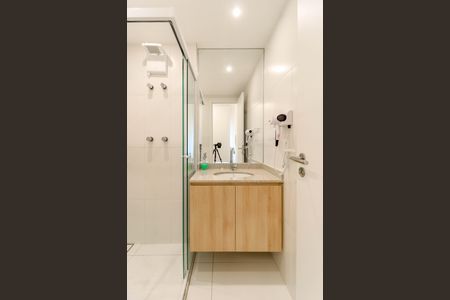 Studio à venda com 21m², 1 quarto e sem vaga Studio à venda com 21m², 1 quarto e sem vagaBanheiro