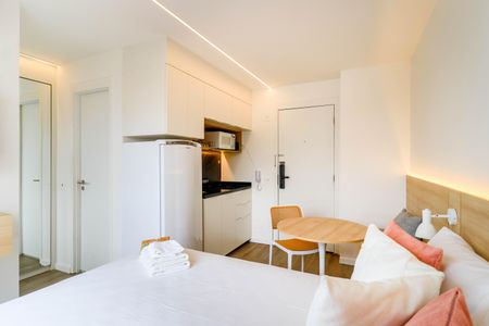 Studio à venda com 21m², 1 quarto e sem vaga Studio à venda com 21m², 1 quarto e sem vagaStudio