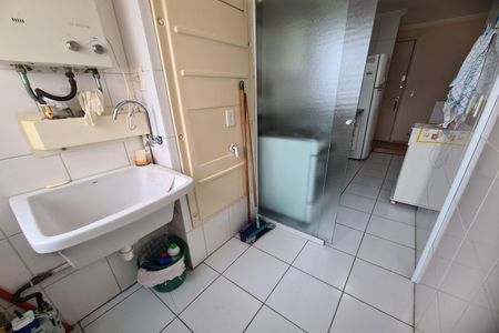 Apartamento à venda com 54m², 3 quartos e 1 vaga Apartamento à venda com 54m², 3 quartos e 1 vagaÁrea de Serviço