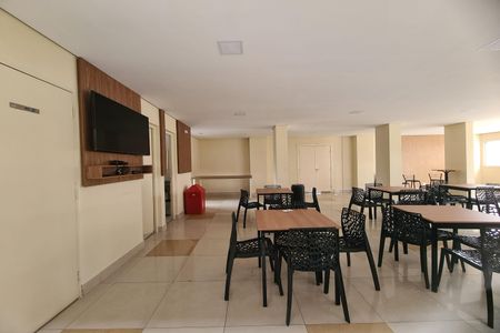 Apartamento à venda com 54m², 3 quartos e 1 vaga Apartamento à venda com 54m², 3 quartos e 1 vagaÁrea comum