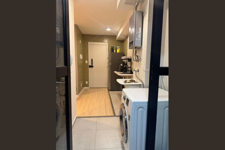 Apartamento para alugar com 42m², 2 quartos e 1 vaga Apartamento para alugar com 42m², 2 quartos e 1 vagaCozinha e Área de Serviço