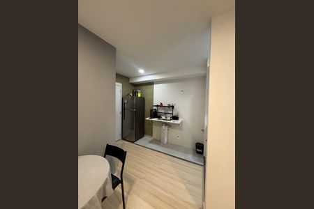 Apartamento para alugar com 42m², 2 quartos e 1 vaga Apartamento para alugar com 42m², 2 quartos e 1 vagaCozinha e Área de Serviço