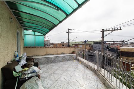 Varanda de casa à venda com 3 quartos, 180m² em Cidade Antônio Estêvão de Carvalho, São Paulo