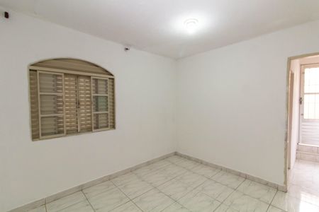 Casa à venda com 180m², 3 quartos e 2 vagasSuíte
