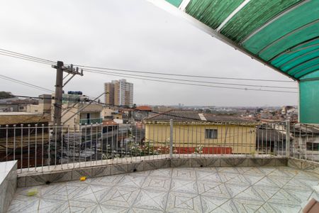 Casa à venda com 180m², 3 quartos e 2 vagasVaranda