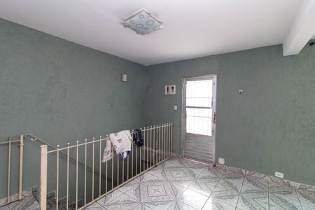 Casa à venda com 180m², 3 quartos e 2 vagasSala