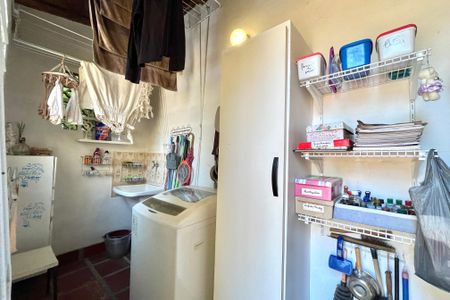 Casa à venda com 358m², 5 quartos e 4 vagasÁrea de Serviço