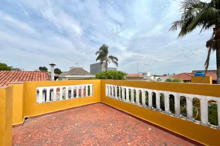 Casa à venda com 358m², 5 quartos e 4 vagasÁrea externa