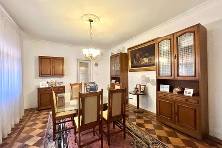 Casa à venda com 358m², 5 quartos e 4 vagasCopa