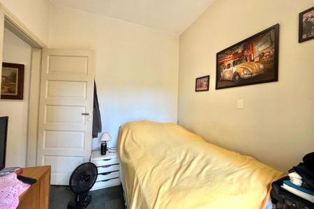 Casa à venda com 358m², 5 quartos e 4 vagasQuarto 1-Casa 2