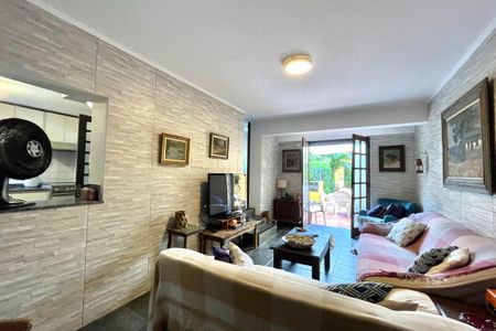 Casa à venda com 358m², 5 quartos e 4 vagasSala -Casa 2