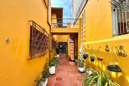 Casa à venda com 358m², 5 quartos e 4 vagasÁrea externa