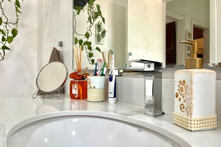 Casa à venda com 358m², 5 quartos e 4 vagasBanheiro 1