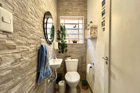 Casa à venda com 358m², 5 quartos e 4 vagasLavabo