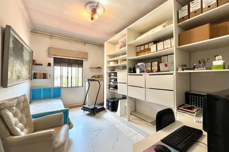 Casa à venda com 358m², 5 quartos e 4 vagasQuarto 2