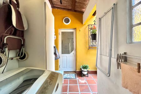 Casa à venda com 358m², 5 quartos e 4 vagasÁrea de Serviço