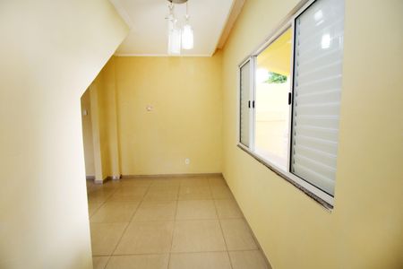 Casa à venda com 150m², 5 quartos e 1 vagaQuarto 1
