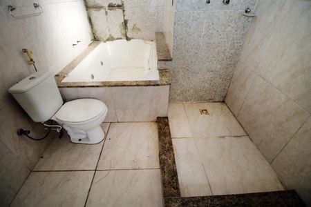 Casa à venda com 150m², 5 quartos e 1 vagaBanheiro da Suíte 