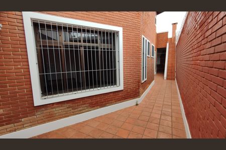 Casa à venda com 180m², 3 quartos e 3 vagasQuintal
