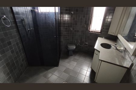 Casa à venda com 180m², 3 quartos e 3 vagasBanheiro social